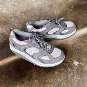 Sketchers Shape-ups size 9.5